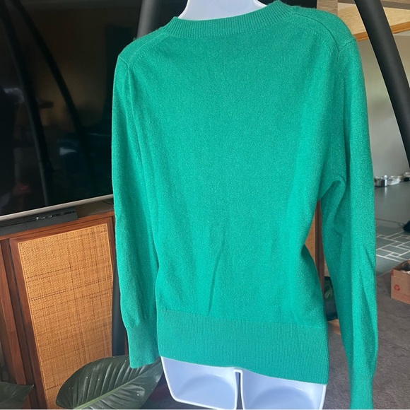 J. Crew Women's Green Cashmere Sweater- NWOT - Picture 5 of 7